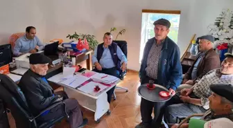 Menteşe Ziraat Odası Başkanı Elma Üreticilerini Ziyaret Etti