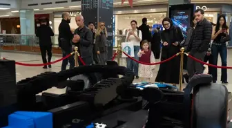 400 Bin LEGO Parçasıyla Yapılan Formula 1 Aracı Ankara'da Sergileniyor