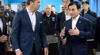 ABD Savunma Bakanı Hegseth, Güney Kore'nin Silahtan Arındırılmış Bölge'sini Ziyaret Etti