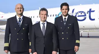 AJet'in Filosuna Yeni Boeing 737-8 MAX Uçağı Katıldı