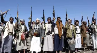 Husi Grubu Yemen'de Genel Seferberlik İlan Etti