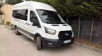 Almus'Ta Kur'an Kursu Öğrencilerine Yeni Servis Minibüsü