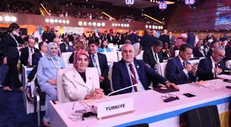 Bakanlar Göktaş ve Işıkhan, Dünya Sosyal Kalkınma Zirvesi İçin Doha'ya Gitti