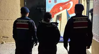 Çanakkale'de Jandarma Denetimlerinde 8 Kişi Tutuklandı