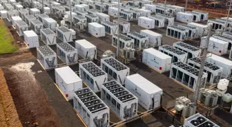 Dev Bitcoin madencisi yeni yatırımıyla AI alanına yöneldi