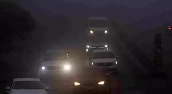 Edirne'de Yoğun Sis Görüş Mesafesini 50 Metreye Düşürdü