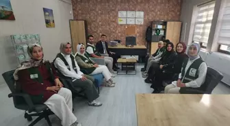 Karaköprü Kaymakamı Orhan Altun, Yeşilay Şanlıurfa Şubesi'ni Ziyaret Etti