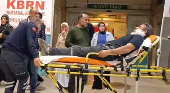 Römork halatı koptu, demir parçası yüzüne saplandı