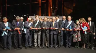 Ulu Bozkırın Ruhu: Türk Dünyası Ressamları Cengiz Aytmatov'u Anıyor