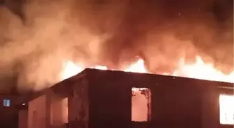 Gaziantep'te 3 Katlı Apartmanda Yangın Paniği