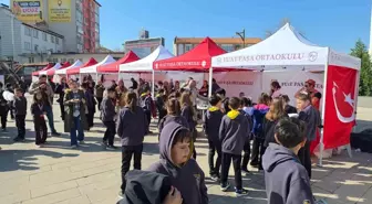 Kütahya'da Hayır Çarşısı Gazze için Kuruldu