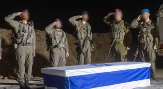 Hamas'tan İsrail Esirine Ait Ceset Teslimatı