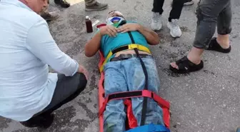 Adana'da Motosiklet Sulama Kanalına Düştü, 2 Yaralı