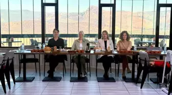 Polis Eşleri Derneği'nden Osmaneli İle Yeni Bir Adım