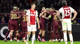 Galatasaray, Ajax'ı 3-0 Yenerek Şampiyonlar Ligi'nde Üçüncü Galibiyetini Aldı
