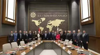 TBF Heyeti İletişim Başkanı Duran'ı Ziyaret Etti