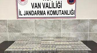 Van'da 3 Bin 75 Paket Kaçak Sigara Ele Geçirildi