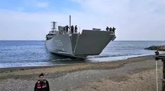 Yeni Tip Çıkarma Gemisi Ç-159'un Testleri Yalova'da Yapıldı