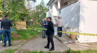 Akyazı'da 63 Yaşındaki Adam Eniştesi Tarafından Ölü Bulundu