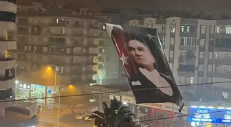 Kumluca'da Aniden Bastıran Gök Gürültülü Sağanak