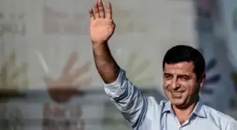 DEM Partili Cengiz Çandar: Gece Ankara'daydım, Demirtaş saatler içinde tahliye olabilir