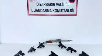 Diyarbakır'da JASAT Operasyonları: Çok Sayıda Ruhsatsız Silah Ele Geçirildi