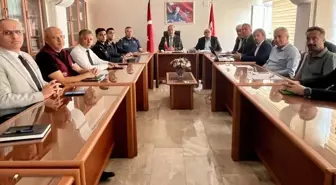 Erdemli'de Sahipsiz Köpekler İçin Koordinasyon Toplantısı Yapıldı