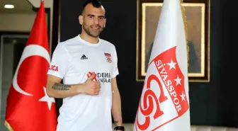 Sivasspor'un Eski Futbolcularına Vergi Borcu Tebliğ Edildi