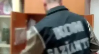 Gaziantep'te Kaçak İlaç Operasyonu: 30 Bin Adet Tıbbi İlaç Ele Geçirildi