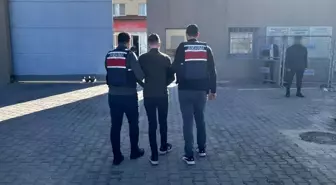 Hırsızlık suçundan kesinleşmiş cezayla aranan şahıs yakalandı