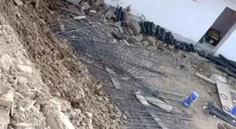 Kahramanmaraş'ta Toprak Kayması: 6 İnşaat Halindeki Ev Zarar Gördü