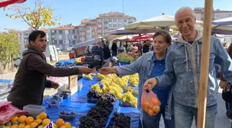Eskişehir'de Mandalina Fiyatları Yüzde 30 Düşerek İlgi Gördü