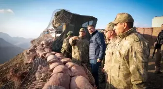 2. Ordu Komutanı Korgeneral Topaloğlu sınır noktasında