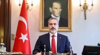 Bakan Fidan, Azerbaycan'ın 8 Kasım Zafer Günü'nü kutladı