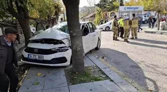 Beypazarı'nda Feci Kaza: 2 Yaralı