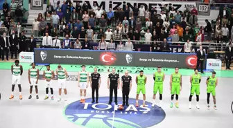 TOFAŞ, Bursaspor Basketbol'u 84-70 Yenerek 7. Haftayı Galibiyetle Tamamladı