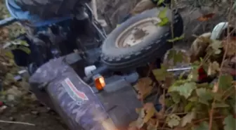 Traktör Kazasında Emekli Öğretmen Hayatını Kaybetti