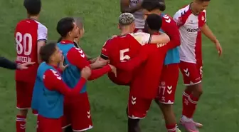 Sivasspor 3-2 Manisa FK: Kırmızı-beyazlılar Puanını 17'ye Yükseltti