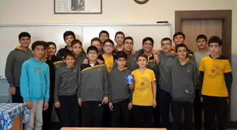 Gaziantep'te Lise Öğrencilerinden Gazze'ye Yardım Kampanyası