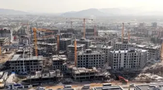 Kahramanmaraş'ta Deprem Konutları Hızla Yükseliyor