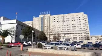 Samsun'da Kolej Öğrencileri Hamburger Yedikten Sonra Hastaneye Kaldırıldı