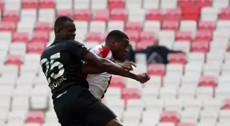 Sivasspor, Manisa FK'yı 3-2 Mağlup Etti