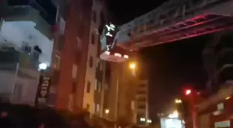 Ünye'de Yangında Mahsur Kalan 12 Yaşındaki Kız Kurtarıldı