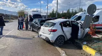Karabük'te Kavşak Kazası: 7 Yaralı