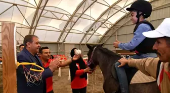 Şanlıurfa'da Özel İhtiyaç Sahibi Çocuklar İçin Atla Terapi Etkinliği