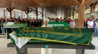 Ankara'daki Trafik Kazasında Hayatını Kaybedenlerin Cenazesi Aksaray'da Defnedildi