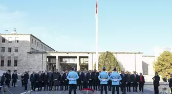 Atatürk'ün Anma Töreni TBMM'de Düzenlendi