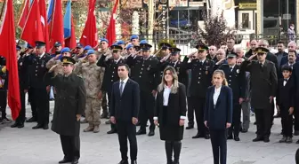 Büyük Önder Atatürk'ü anıyoruz