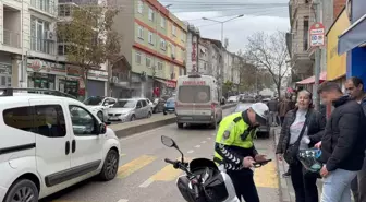 Edirne'de Motosiklet Kazası: Sürücü Yaralandı