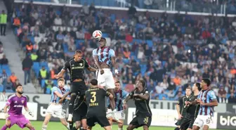 Trabzonspor'un Savunma Disiplini İle Zirve Takibi